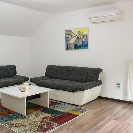 Apartman Nadja&Dani Kulen Vakuf Esterno foto